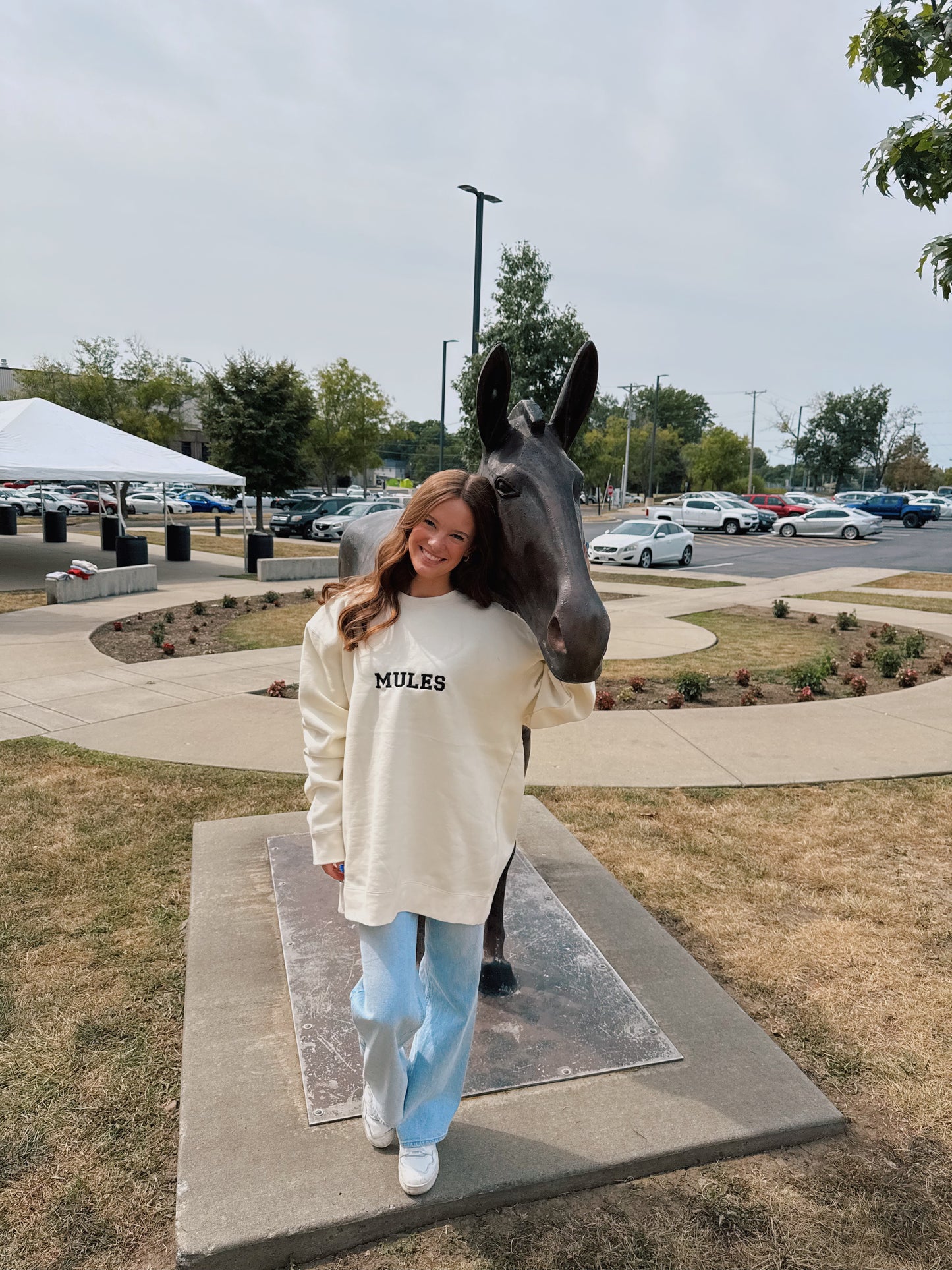 MULES and JENNIES crewneck