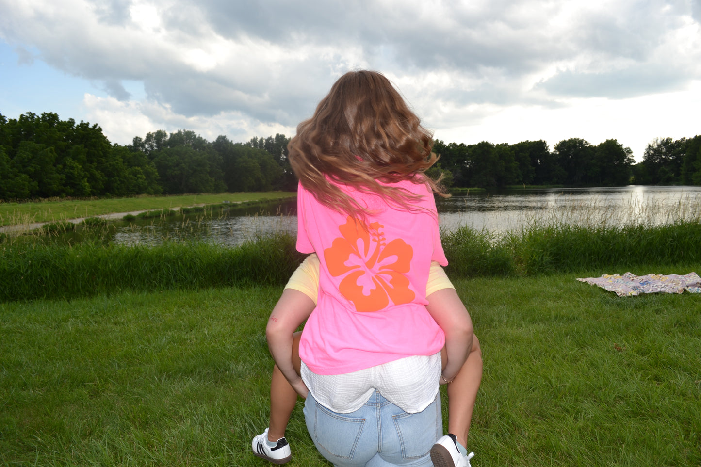 Aloha Beaches hot pink t-shirt